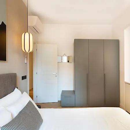 Romac Trinity With Steam Bath Apartament *