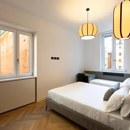 Romac Trinity With Steam Bath * Rome