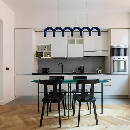Romac Trinity With Steam Bath Apartment Rom