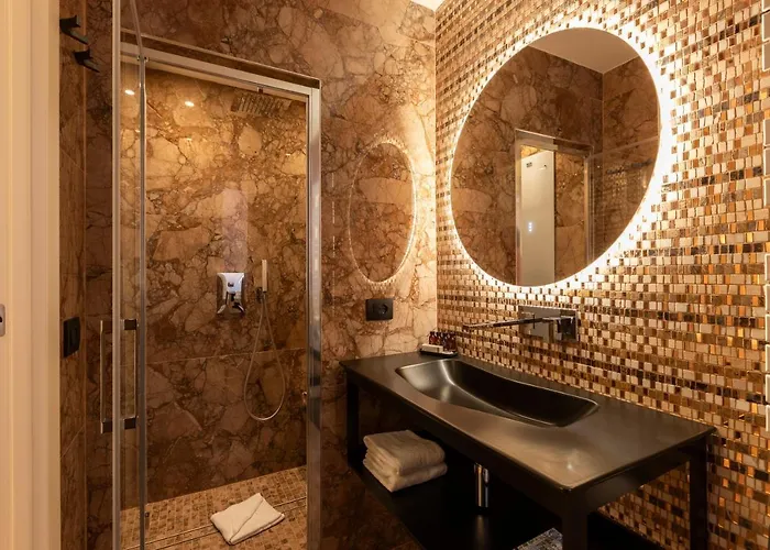 Romac Trinity With Steam Bath * Rome